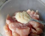 A picture of step 2 of Chicken chilli.