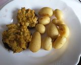 Une image de l'étape 5 de Champignons bruns farcis au céleri et à la sauce Masala.