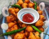 A picture of step 8 of Mix daal pakodas.