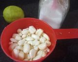 ऑयल फ्री लहसुन का नींबू वाला अचार (Oil free Lahsun Ka Nimbu Wala Aachar ki recipe in hindi) रेसिपी चरण 1 फोटो