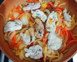 Foto del paso 6 de la receta: Filetillos de contramuslos de pollo al Sindhi biryani