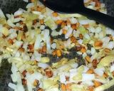 Foto del paso 1 de la receta: Arroz salteado con vegetales y carne asada
