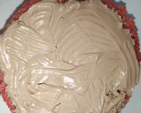 A picture of step 9 of Irish Strawberry Choco Cake.