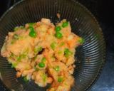 A picture of step 1 of Bread potato cutlets.