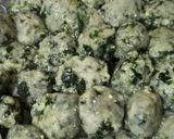 Foto del paso 4 de la receta: Malfatti de Espinaca y Ricota 👩‍🍳🥬🍚 con salsa de champiñón