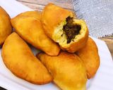 A picture of step 3 of Fried meat pie by chef maryumms cuisine🌸.