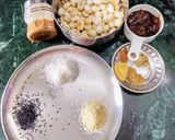 A picture of step 1 of Masala Gurh Makhana /Foxnut.
