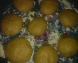 Foto langkah ke 4 dari resep Donat maizena simple ala echie.