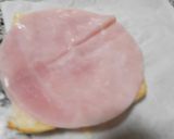 Foto del paso 3 de la receta: Canapés de jamón, queso y piña