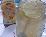 Gambar langkah 3 resipi Honey Lemon Juice.