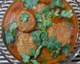 A picture of step 7 of Moong dal ki magoichiyan.