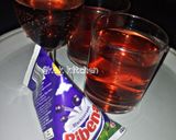 A picture of step 1 of Ribena Mojito cocktail.