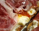 Foto del paso 4 de la receta: Tosta de tomates asados, mozzarella y jamón
