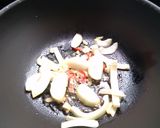 Foto langkah ke 5 dari resep Ikan asam manis pedas.