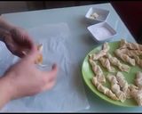 Foto del paso 2 de la receta: Caramelos de Hojaldre rellenos de chocolate Blanco y Azúcar Glass