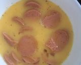 Hình bước làm 1 của món Trứng chiên xúc xích