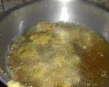 A picture of step 3 of Crispy Pakoray.