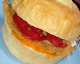 Foto del paso 7 de la receta: Sandwich de milanesa de berenjena en pan de papa con salsa de zanahoria 🍆🥕🍅🥔