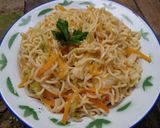 Foto langkah ke 18 dari resep Mie nyemek pedas.