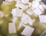 A picture of step 9 of Dhaba Style Palak Paneer.