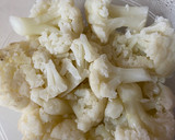 Foto del paso 1 de la receta: Pastel de coliflor y salmón