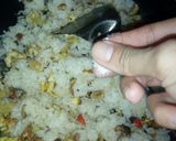Foto langkah ke 7 dari resep Nasi Goreng Nanas.