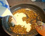 A picture of step 7 of Creamy garlic chicken.
