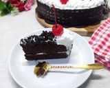 Foto langkah ke 8 dari resep Black Forest Cake with Choco Filling.