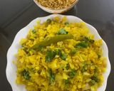 A picture of step 3 of Matar Poha.