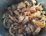 Foto del paso 1 de la receta Carne de cerdo con paprika en salsa