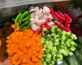 Foto langkah ke 1 dari resep Acar timun wortel segar.