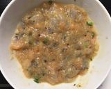 Hình bước làm 2 của món Cơm hạt quinoa đậu lăng đỏ chả tôm thịt ức gà