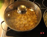 Foto del paso 23 de la receta Almuerzo de viernesss, salsa amarilla, sachettinis al formagio, caballa ahumada y ensarladittta