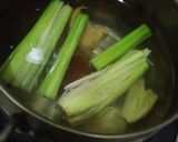 Foto langkah ke 2 dari resep Teh rempah (serai, jeruk nipis, jahe).