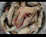 A picture of step 1 of Prawn Biryani.