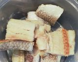 Foto langkah ke 1 dari resep Tumis Ikan Asin Jambal Roti Terong.