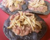 Foto del paso 10 de la receta: Hueraz Tostadas de Frijol y Pollito🍗🤤