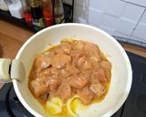 Foto langkah ke 4 dari resep Ayam Bumbu Wijen Karya Anindya.