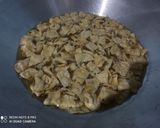 Foto langkah ke 6 dari resep Keripik Bawang Renyah.