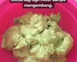 Foto langkah ke 6 dari resep No-Machine Matcha Ice Cream.