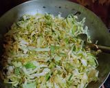 নিরামিষ বাঁধাকপির ঘন্ট(niramish bandhakopir ghonto recipe in Bengali) রেসিপির ধাপ 4 ছবি
