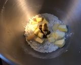 Une image de l'étape 2 de Pâte brisée épeautre,lait concentré et vanille.