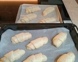 Foto langkah ke 2 dari resep Garlic Cheese Salt Bread🍞.