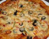 A picture of step 9 of Chicken tikka pizza without oven.