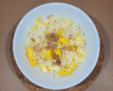 Foto langkah ke 3 dari resep Nasi goreng mentega telor.