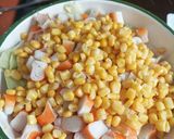 Foto del paso 4 de la receta: Ensalada de cangrejo