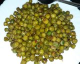 A picture of step 3 of Chatpati matar.