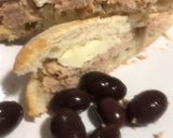Foto del paso 6 de la receta: Bocadillo de atún y camembert