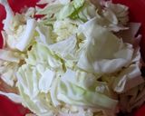 Gambar langkah 1 resipi Kobis Goreng Mudah.
