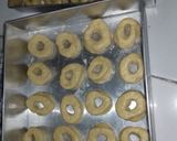 Foto langkah ke 5 dari resep Donat enak lembut hemat 1 telur.